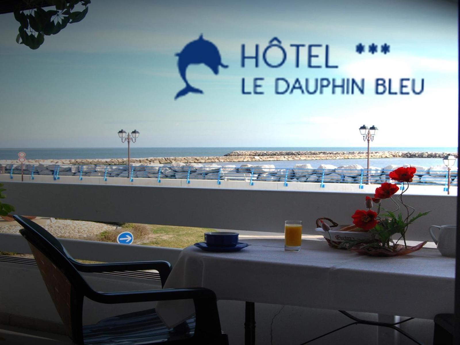 Le Dauphin Bleu Hotel Saintes-Maries-de-la-Mer Bagian luar foto